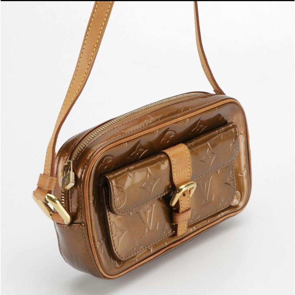 Authenticated Louis Vuitton Christie MM Crossbody in Bronze - Picture 5 of 10